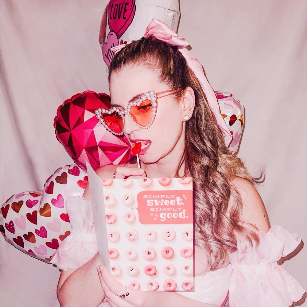 Pink pearl heart sunglasses
